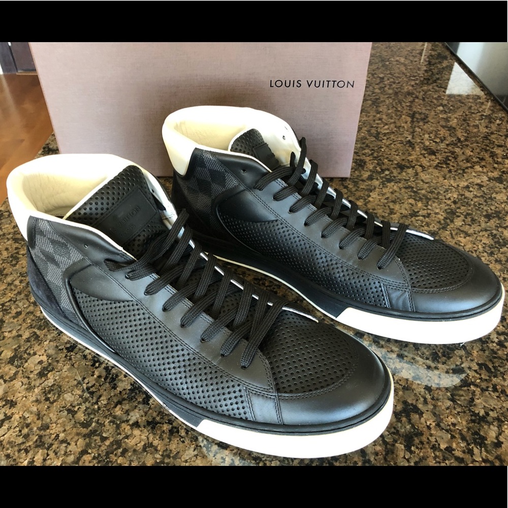 Louis Vuitton - High Top Sneaker - Size 11